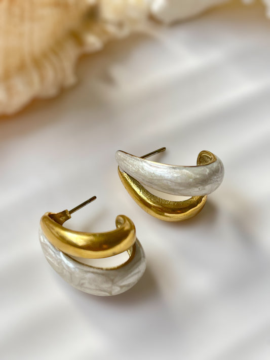 Bravara Earrings