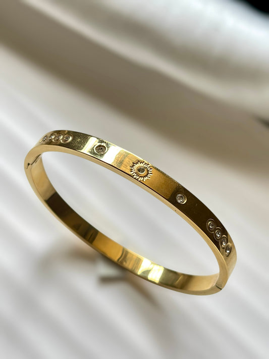Mosslink Cuff Bracelet
