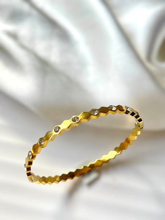 Comet Clasp Cuff Bracelet