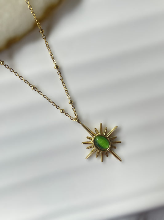 Dewlure Necklace
