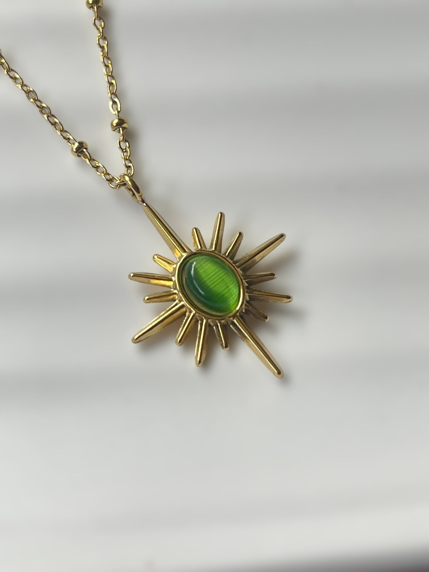Dewlure Necklace