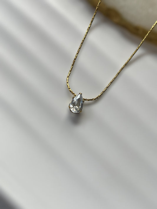 Drop Solitaire Necklace