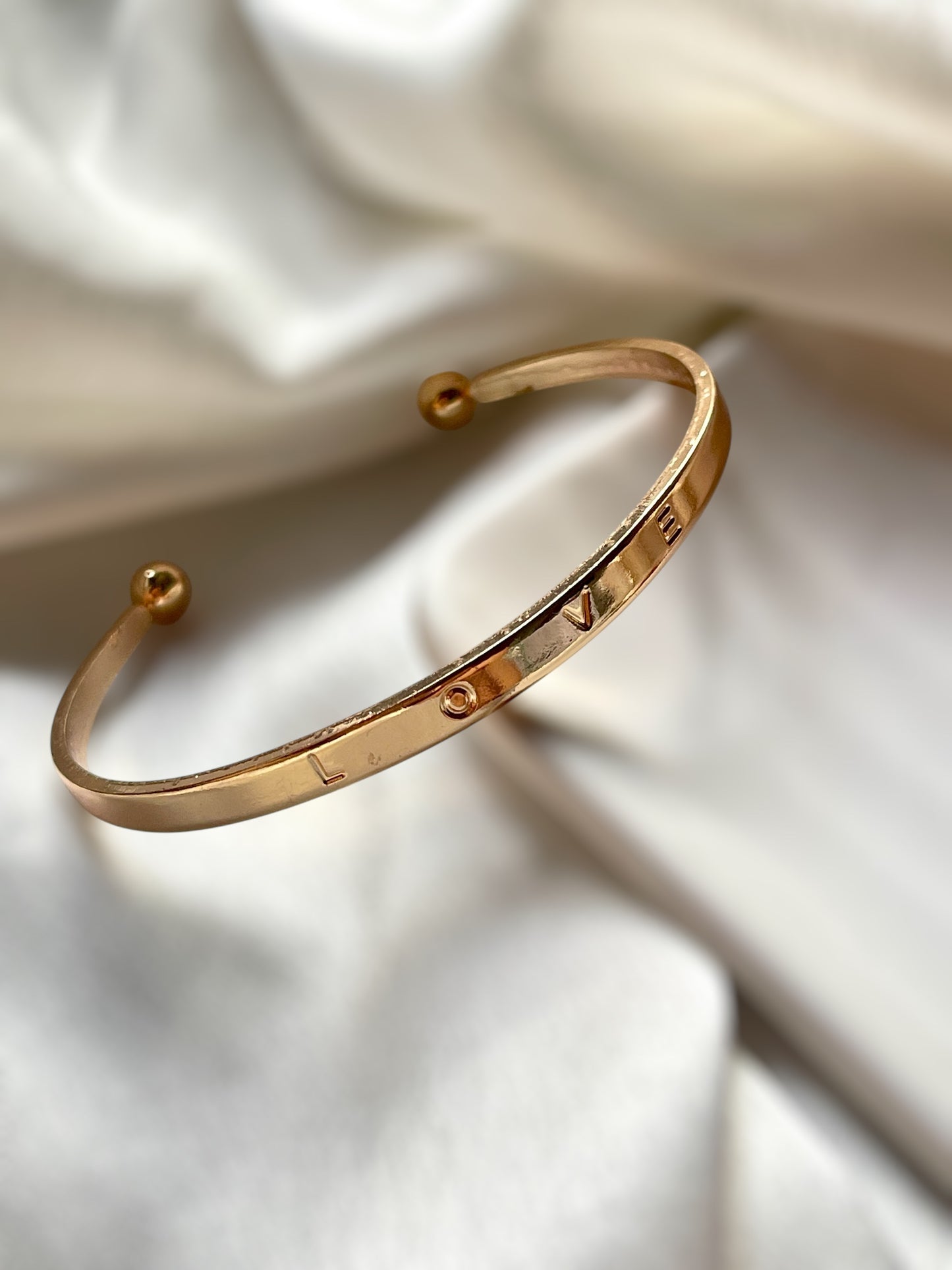 Bare Luxe Set of 6 Bracelets