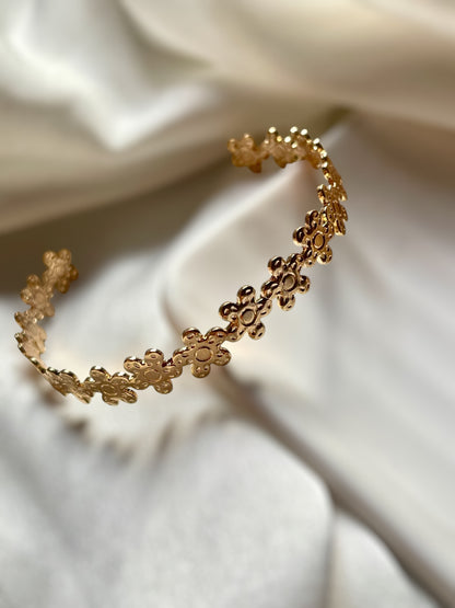 Bare Luxe Set of 6 Bracelets