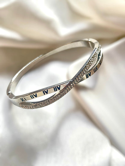 Romae Cuff Bracelet