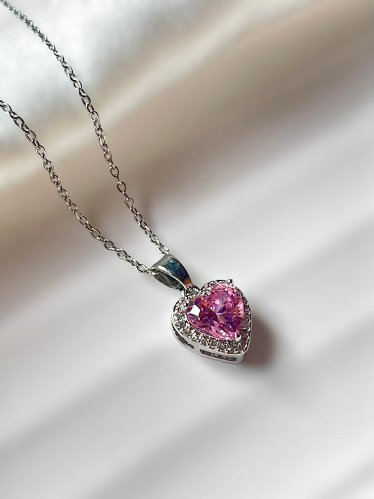 Amora Necklace