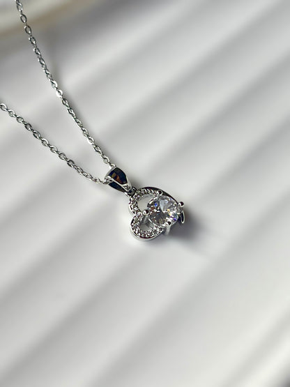 Shinelace Necklace