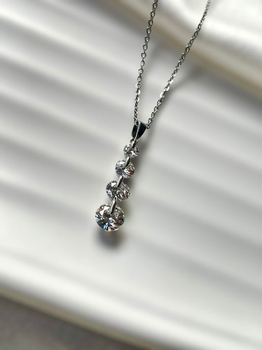 Bellecord Necklace