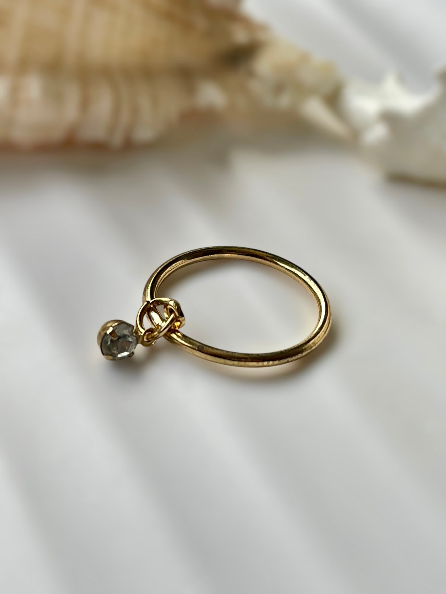 Nyxiel Ring
