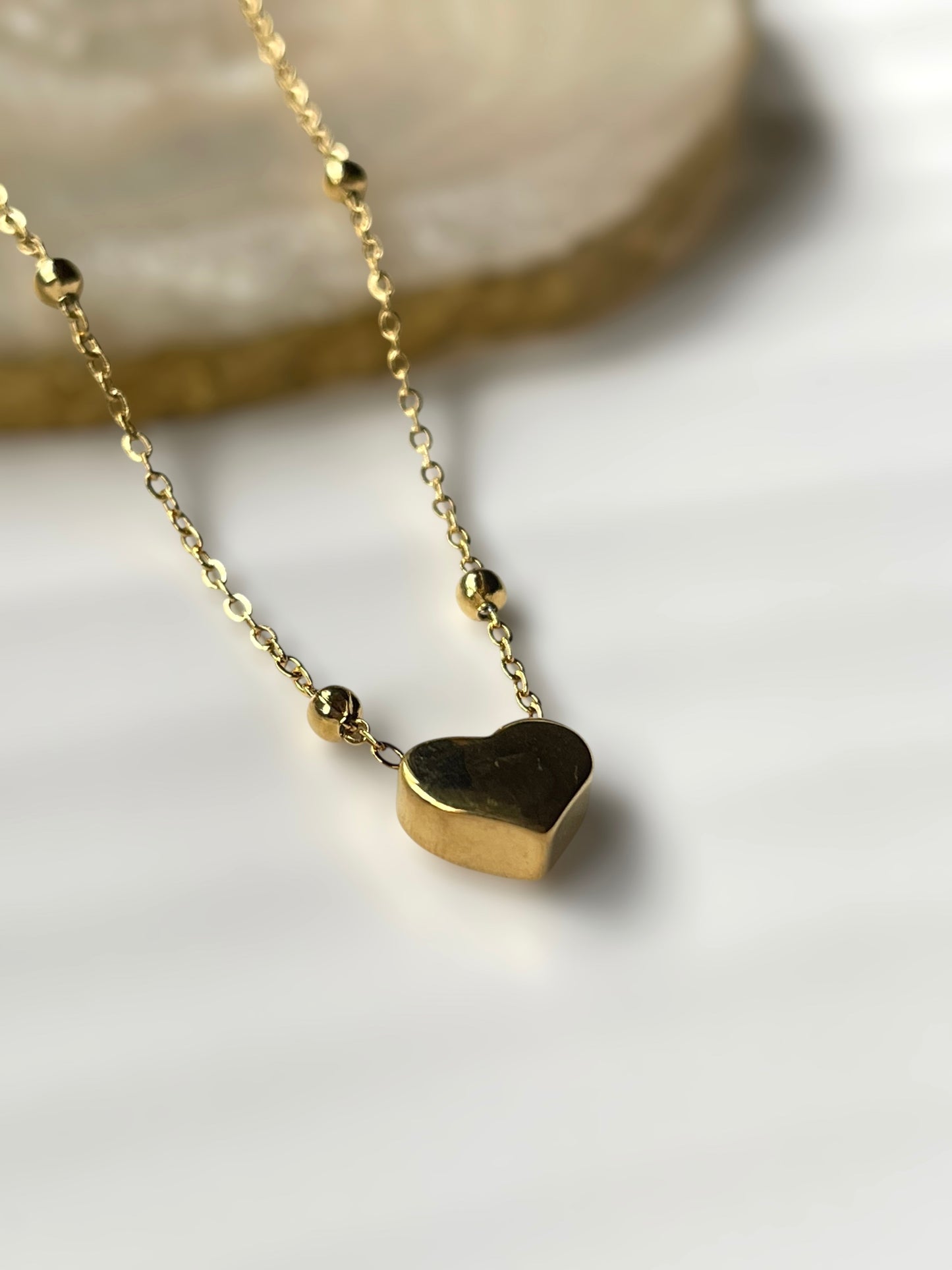 Saffron Sway Necklace