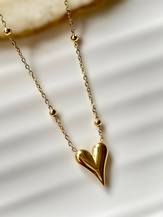 Dil Necklace