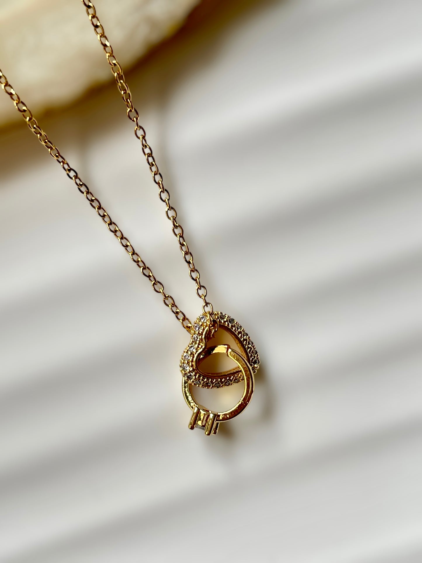 Loveknot Necklace