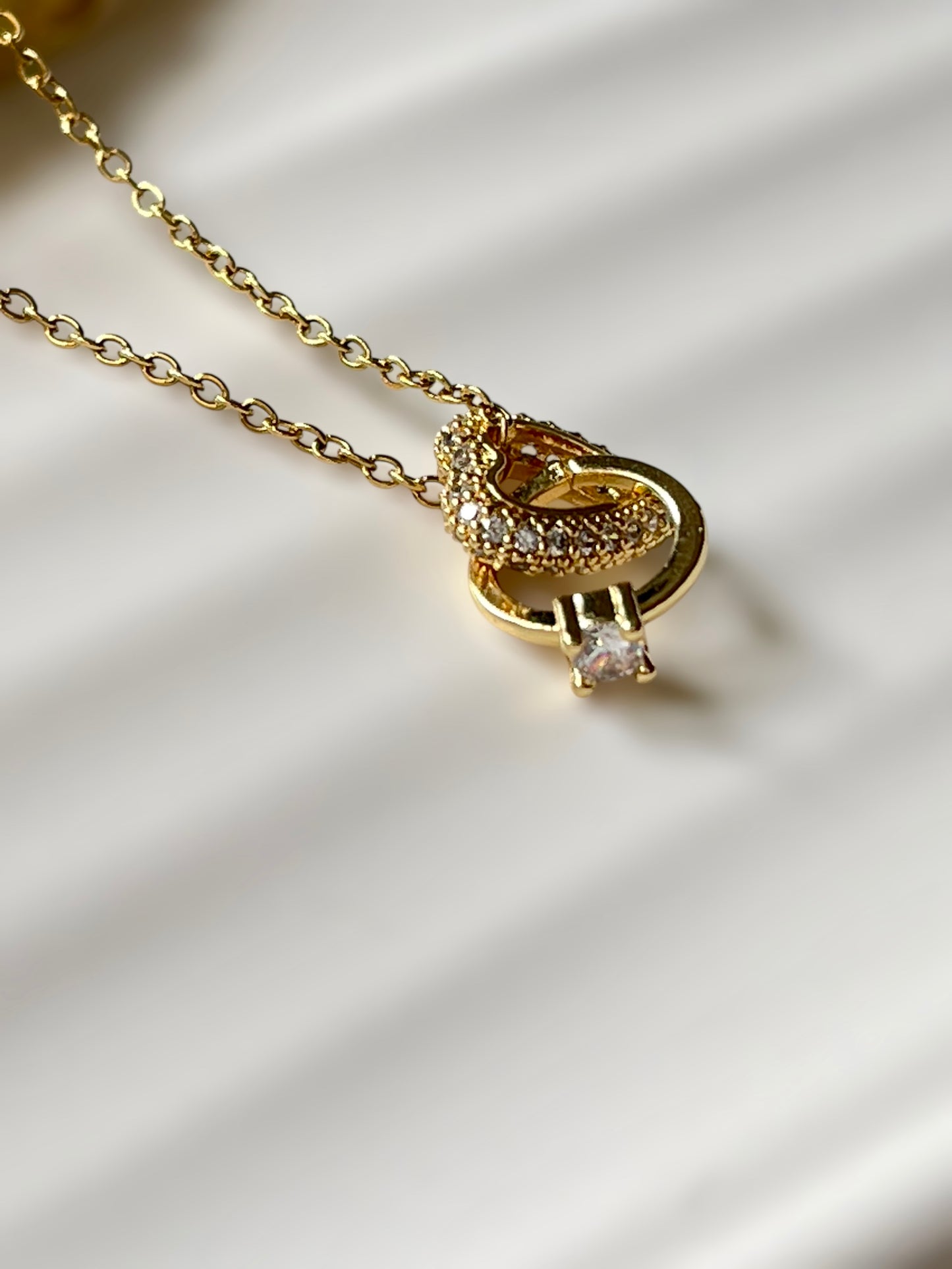 Loveknot Necklace