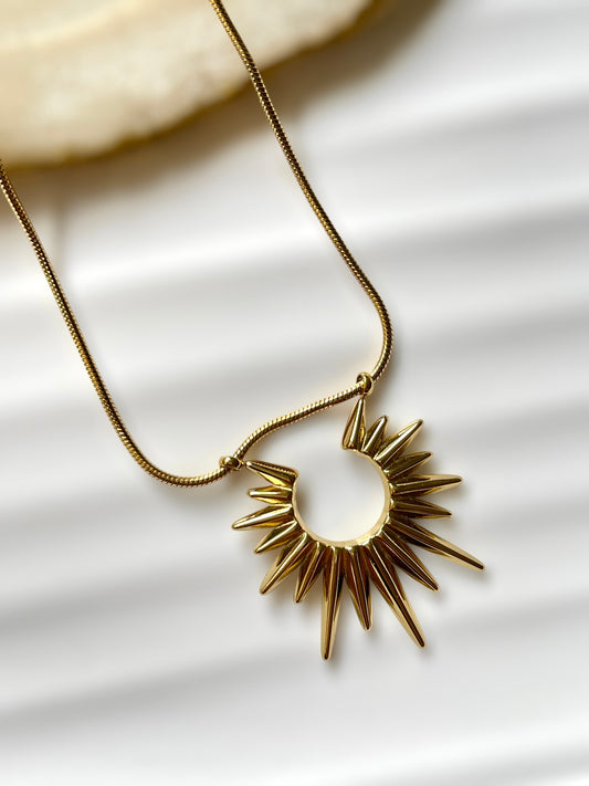 Peony Necklace