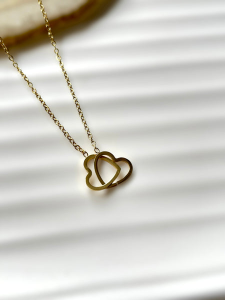 Interlink Heart Necklace