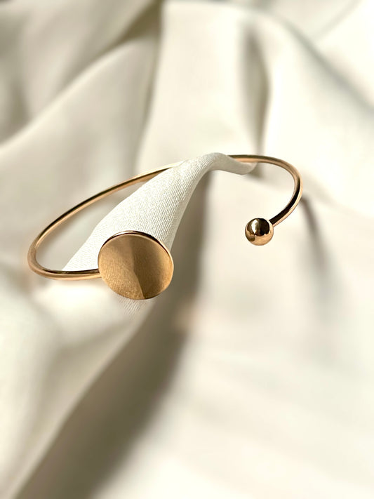 Caelis Cuff Bracelet