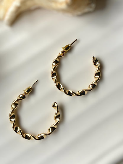Gleam Hoops