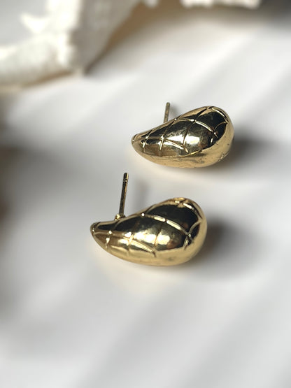 Criss Cross Drop Earrings