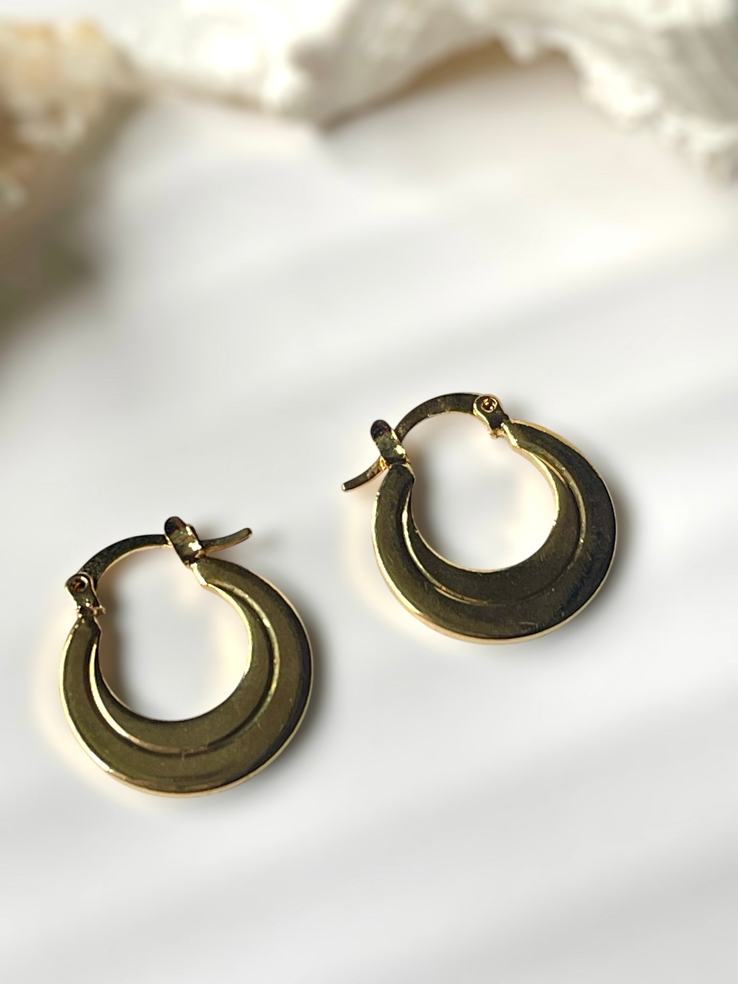 Frame Hoops