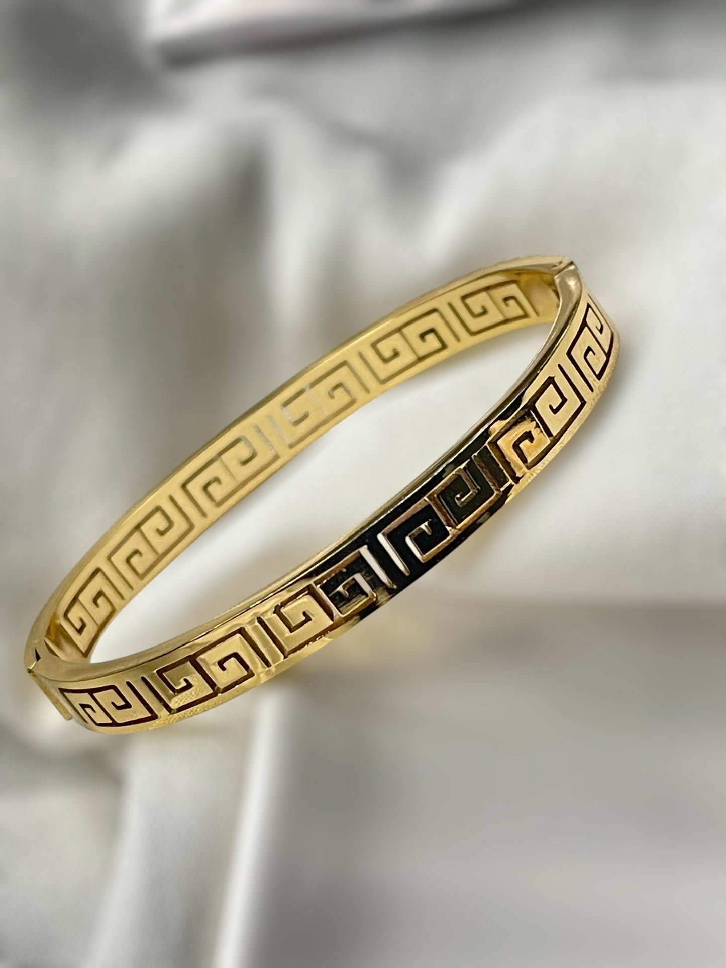 Nebula Small Size Cuff Bracelet