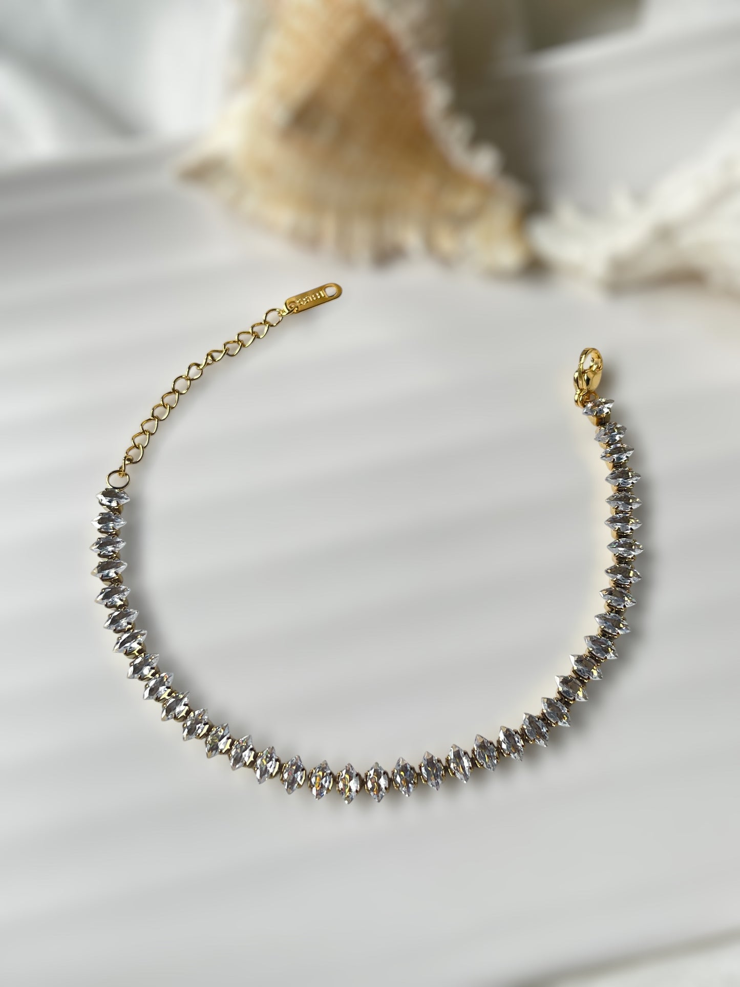 Radiant Row Bracelet (Medium)