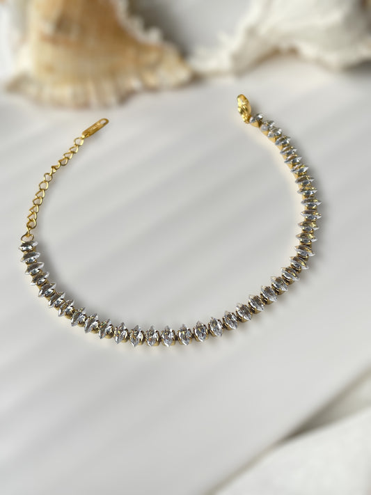 Radiant Row Bracelet (Medium)