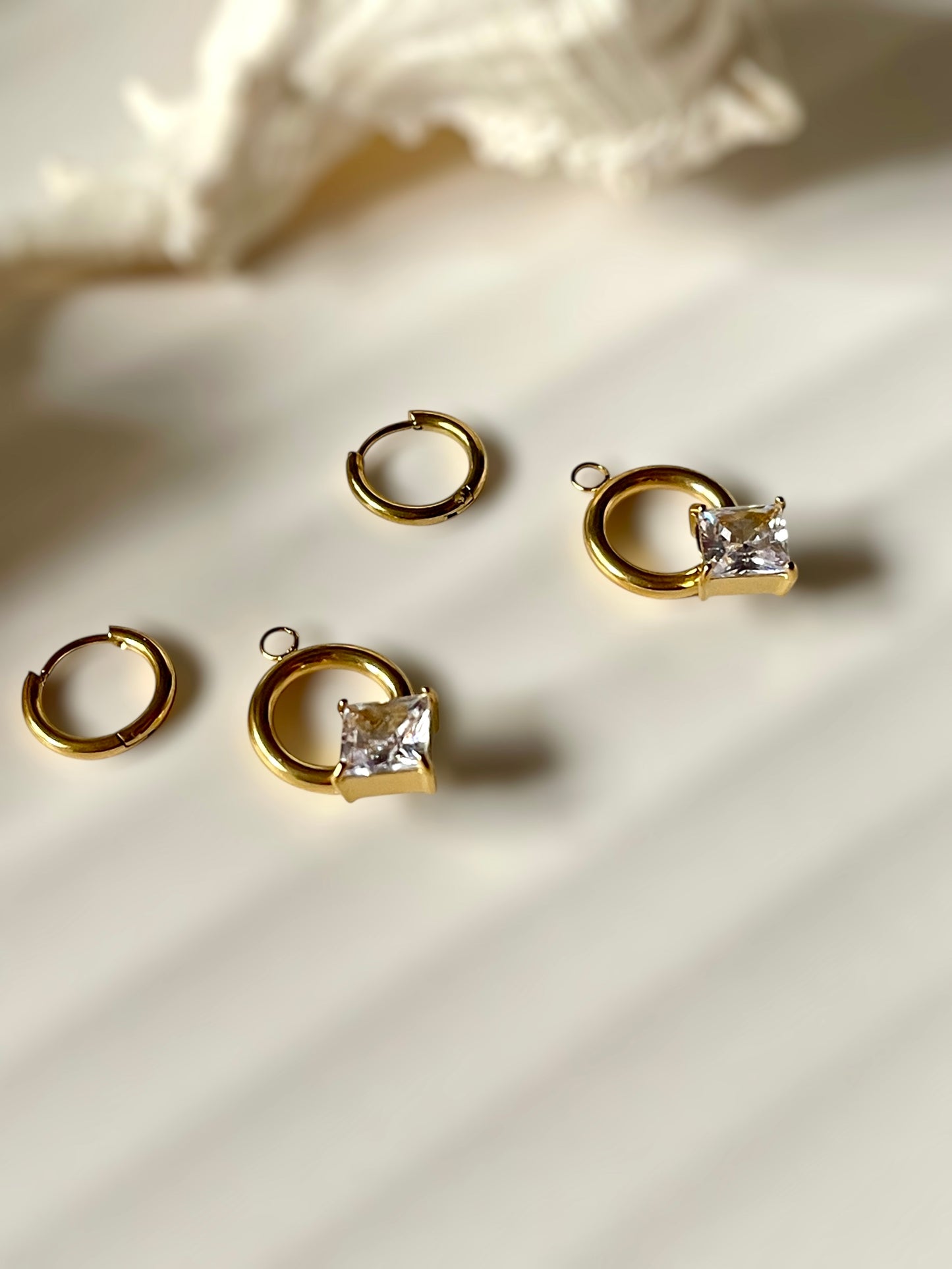 Detachable Nebula Nooks Earrings
