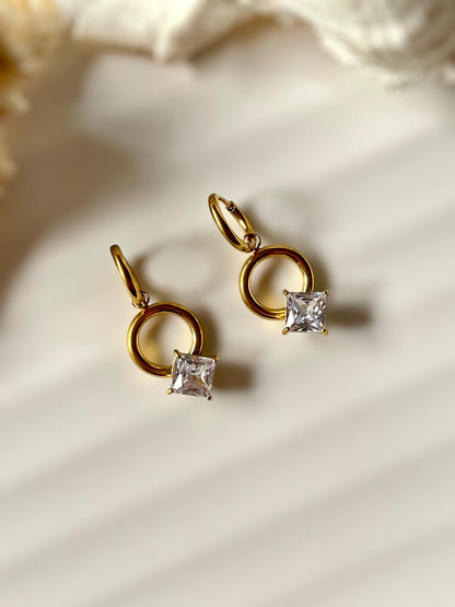 Detachable Nebula Nooks Earrings
