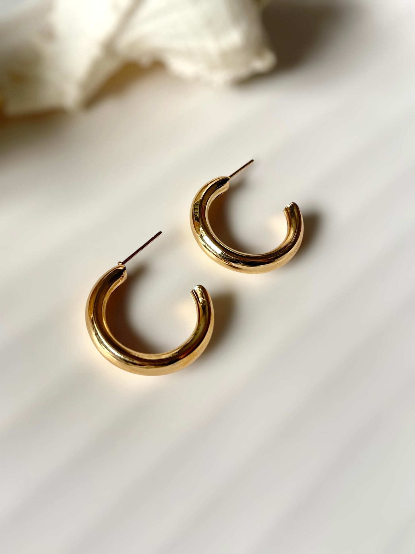 Opulent Pair of 12 earrings
