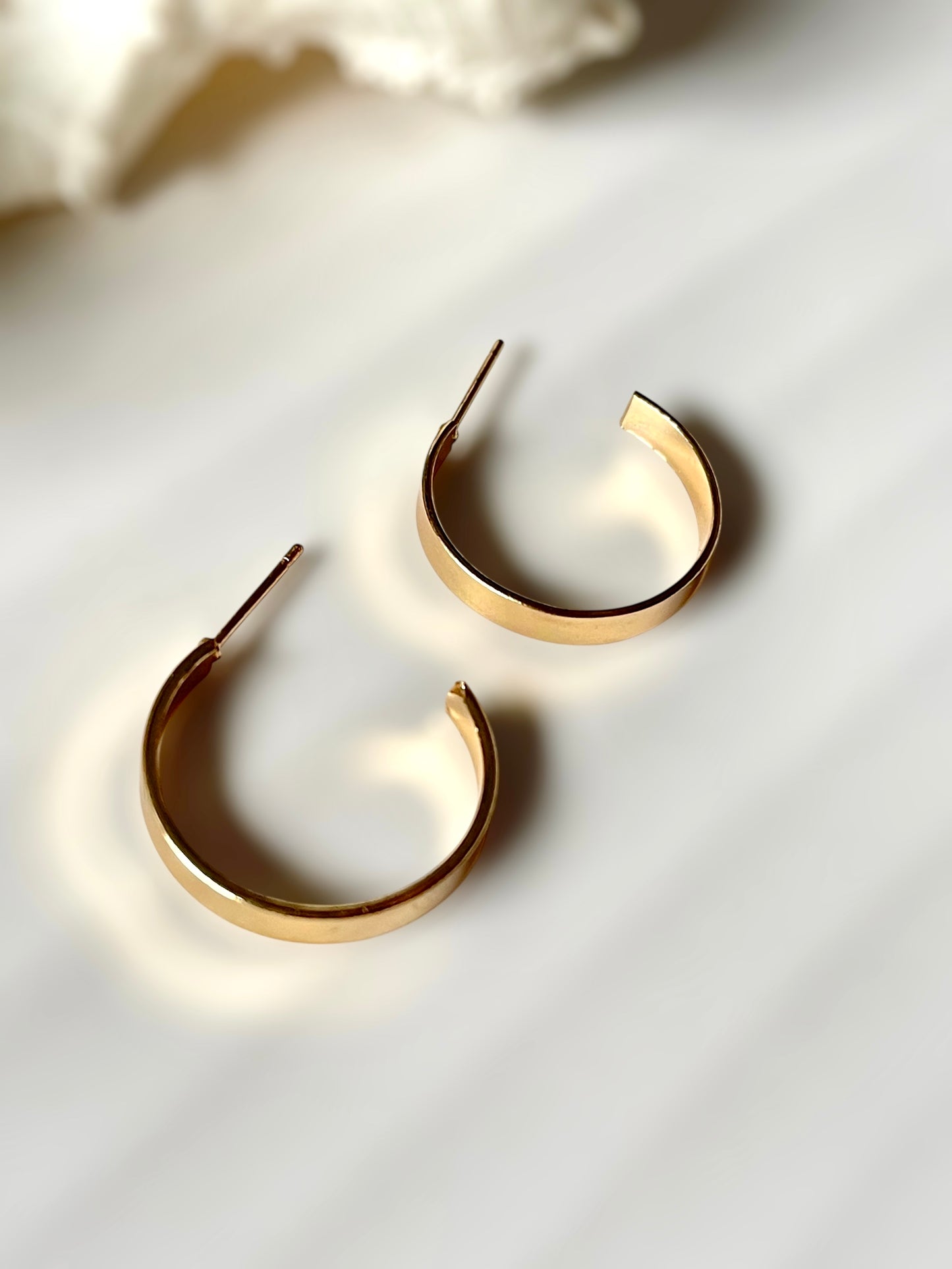 Opulent Pair of 12 earrings