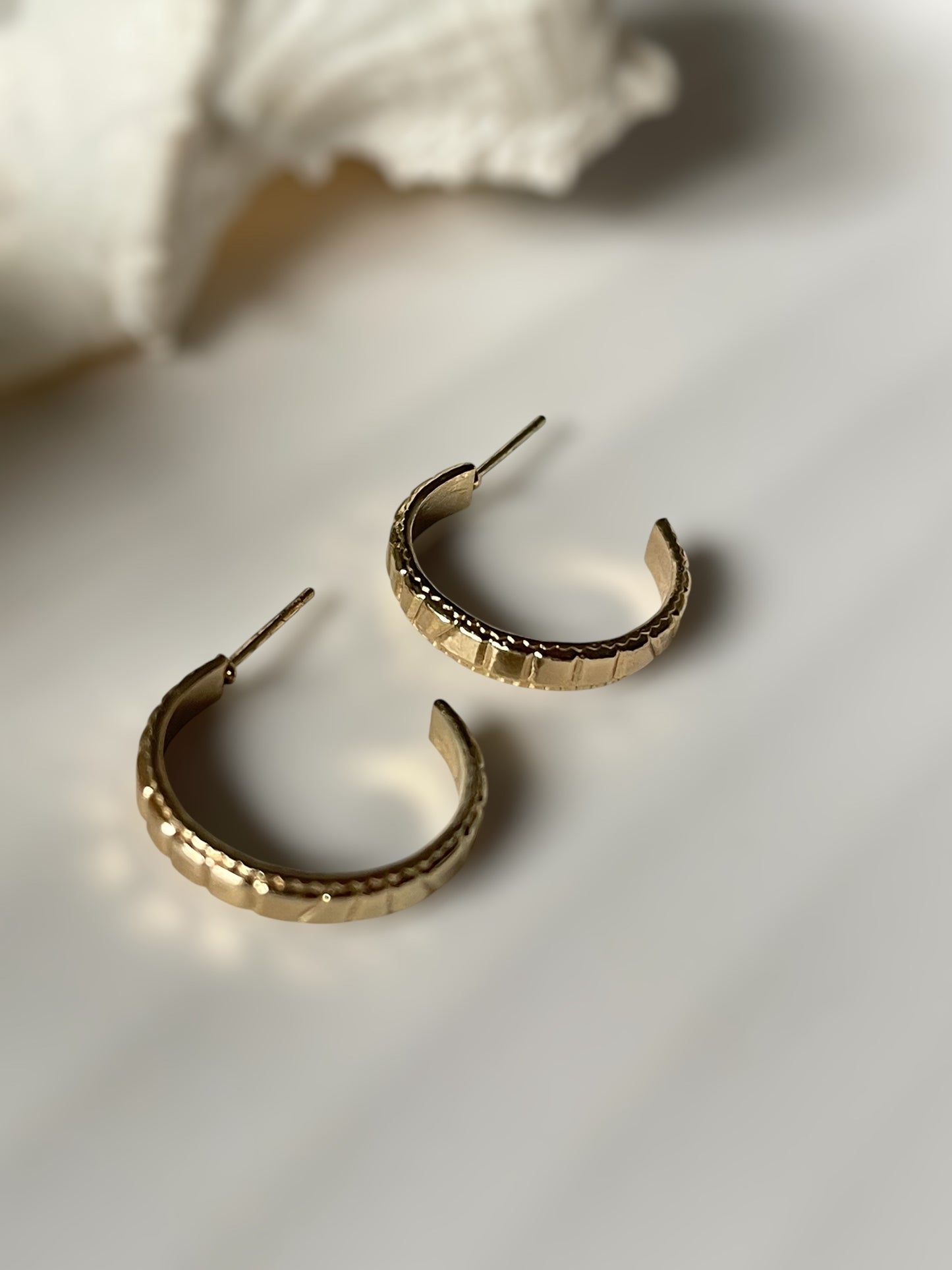 Tulip pair of 9 earrings