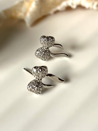 Dangling Ribbon Earrings