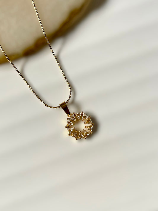 Lily Necklace