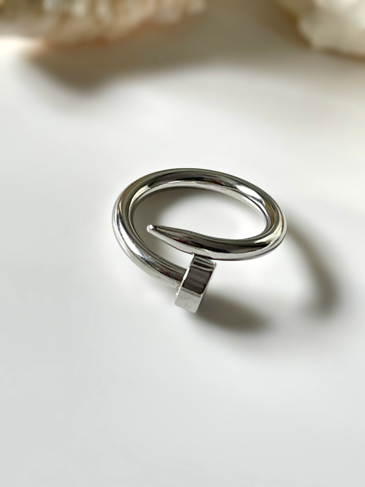 Nail Ring