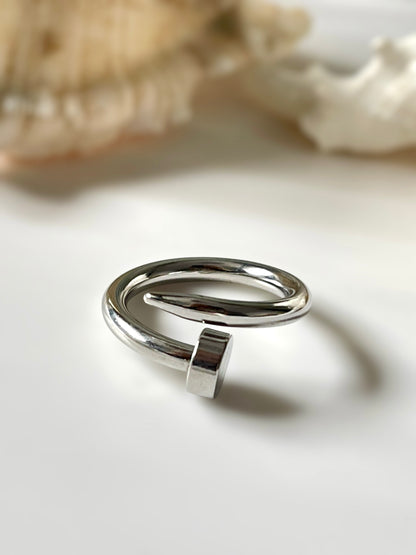 Nail Ring
