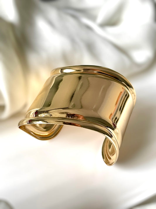 Titans Grip Cuff Bracelet