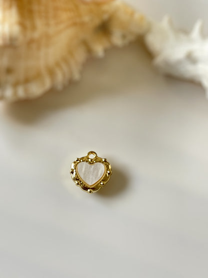 Personalise jewellery with charms (White theme)