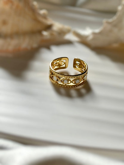 Heritage Ring